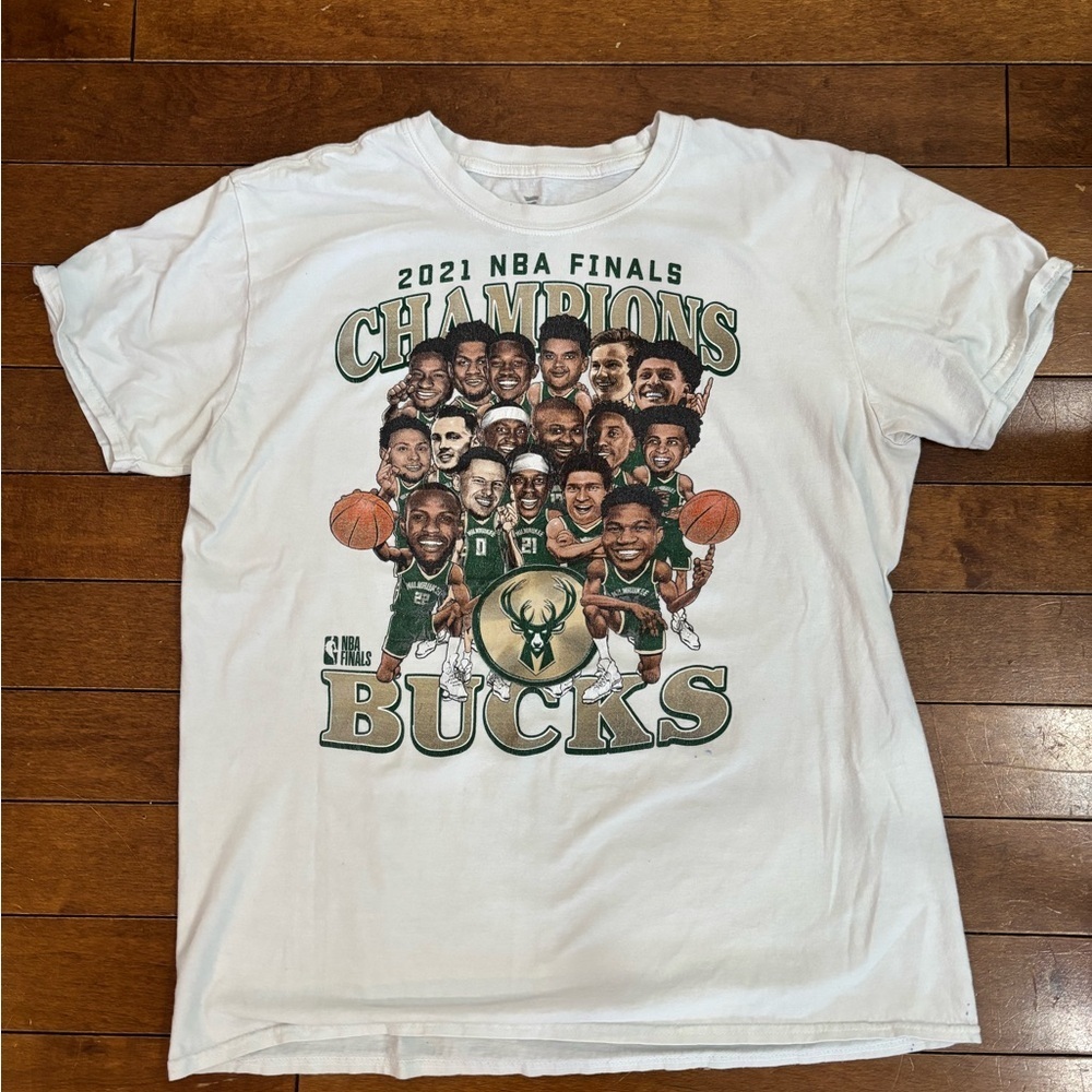 Fanatics Milwaukee Bucks White NBA Finals Champions T-Shirt